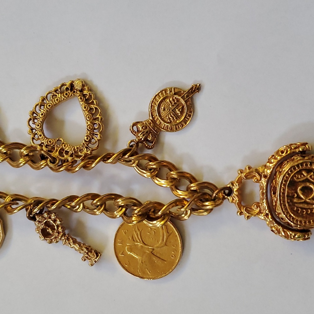 Goldtone Roman Coins & Charms Necklace 16" - Picture 6 of 9